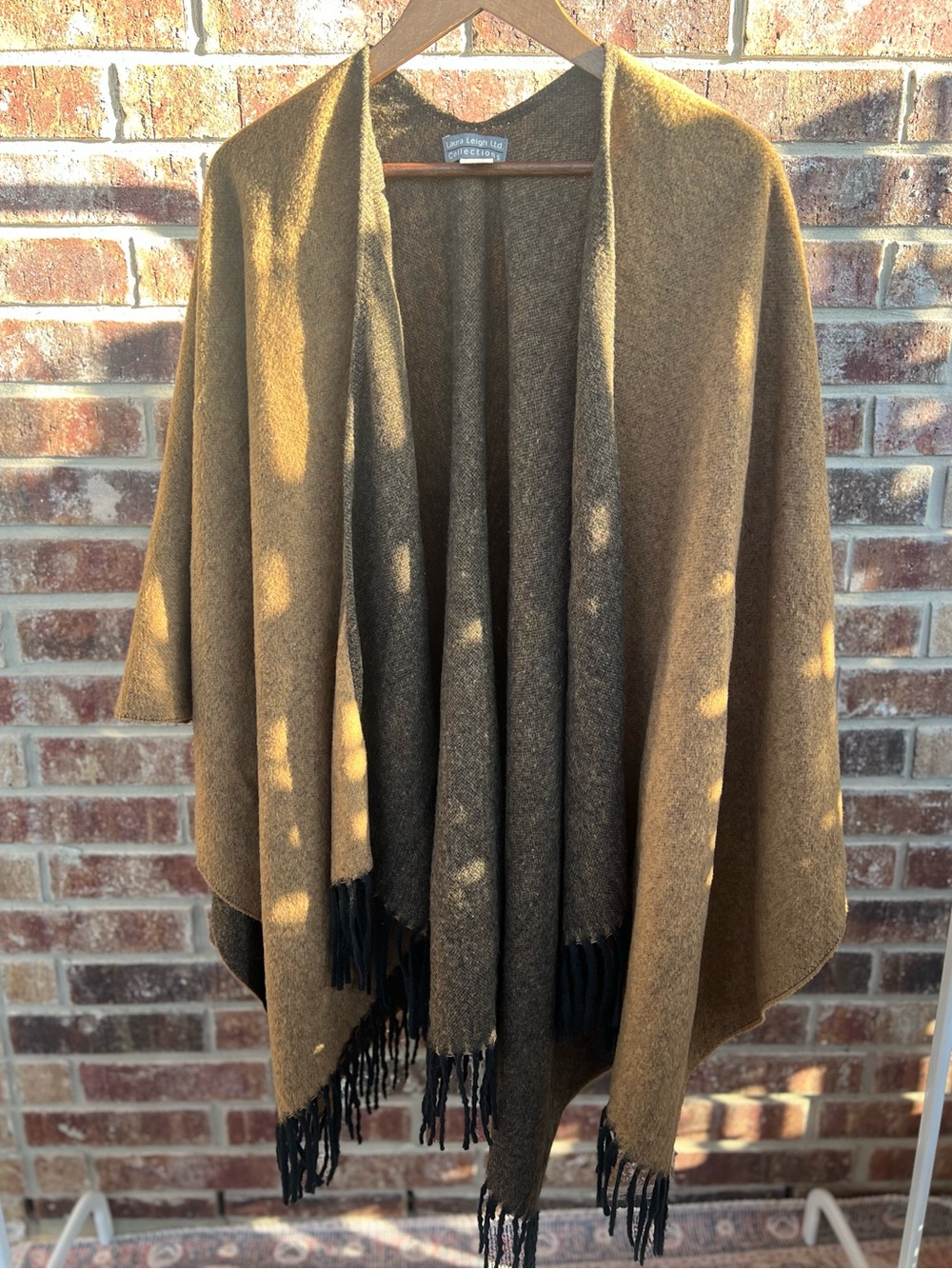 Laura Leigh Ltd Lambswool Blend Poncho Wrap Cape Fringed Brown O/S